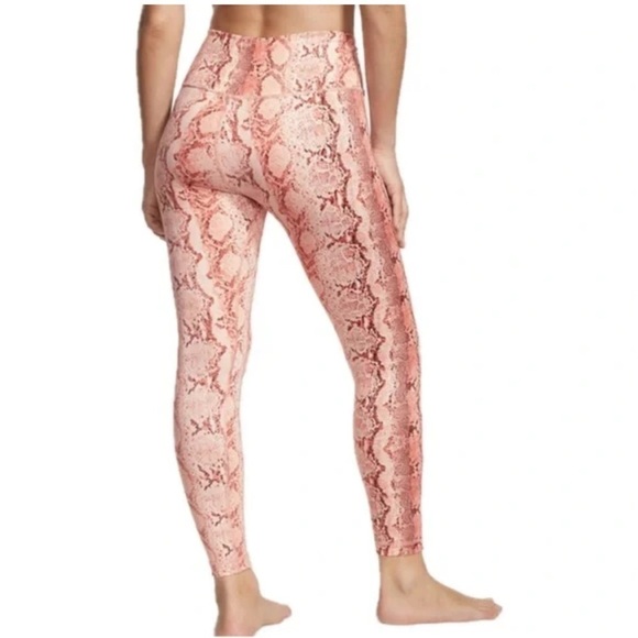 Victoria’s Secret Love Cloud Rouched Leggings Pink Cream Snake Size XL - Picture 2 of 6